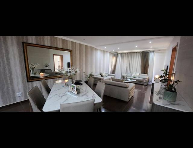 2 BEDROOM APARTMENT FOR SALE IN BEDFORD GARDENS